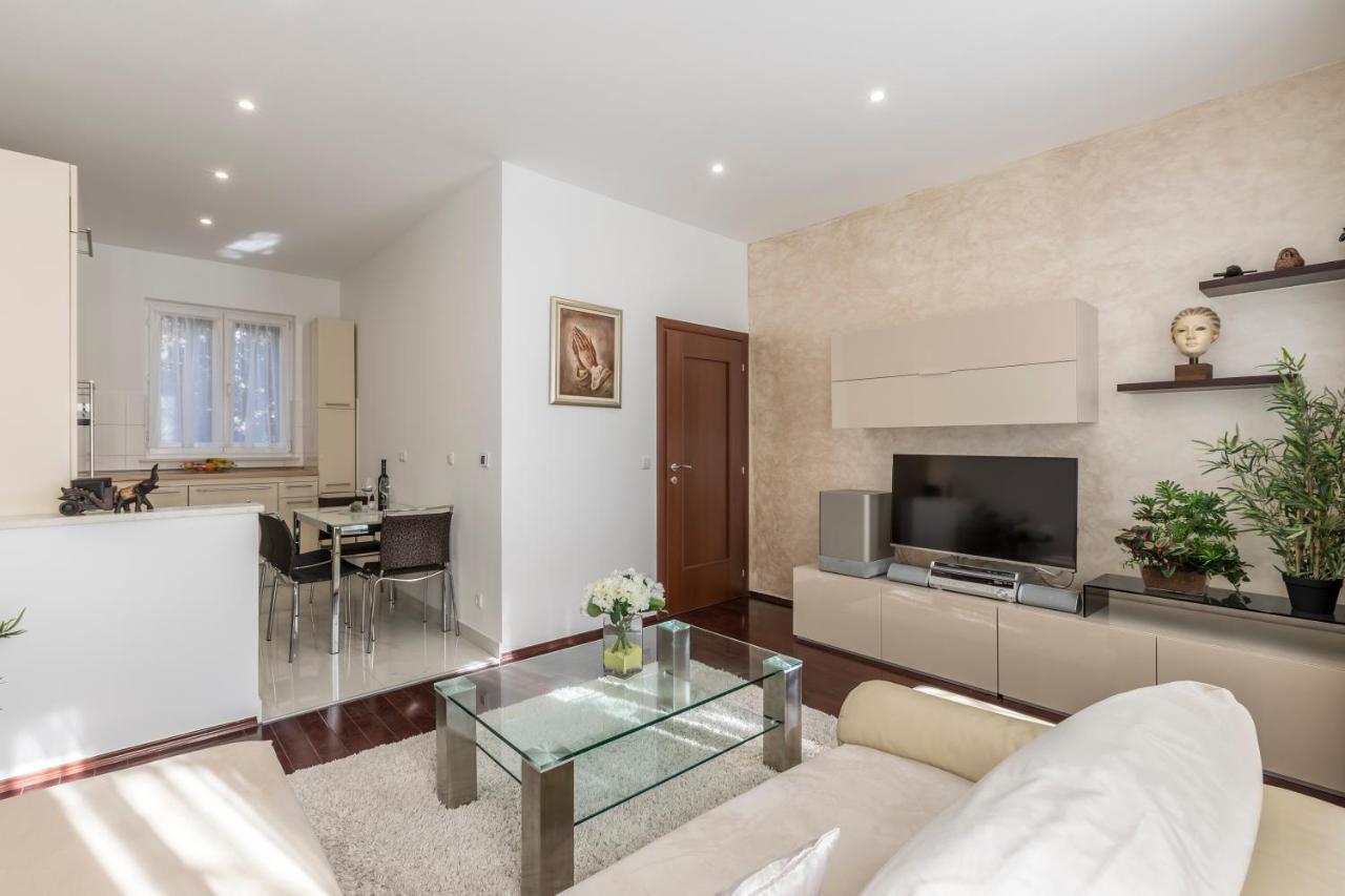 Villa Meri Very Central And Beautiful Apartment Split Exterior photo